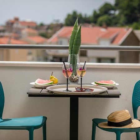 Sea View Ela Apartments Подгора Екстер'єр фото