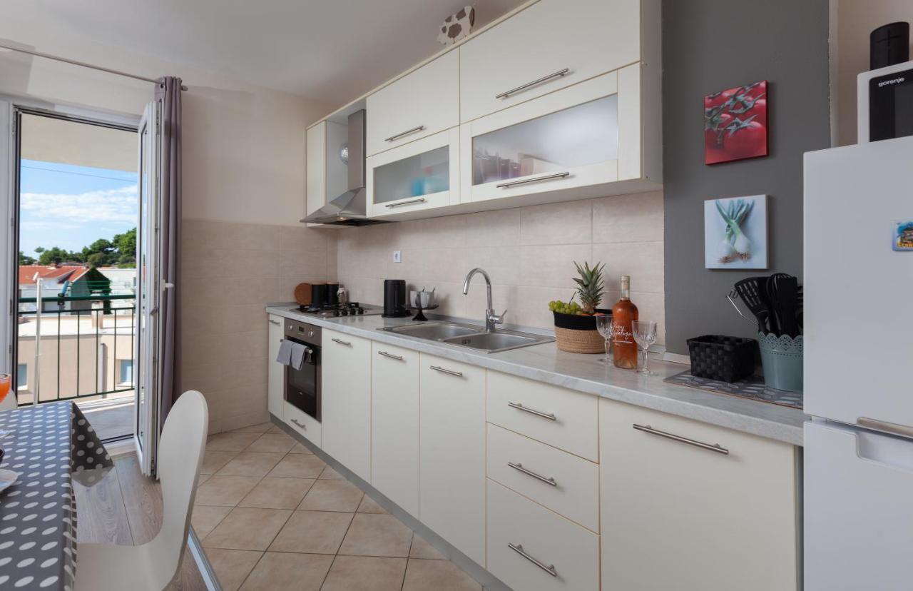 Sea View Ela Apartments Подгора Екстер'єр фото